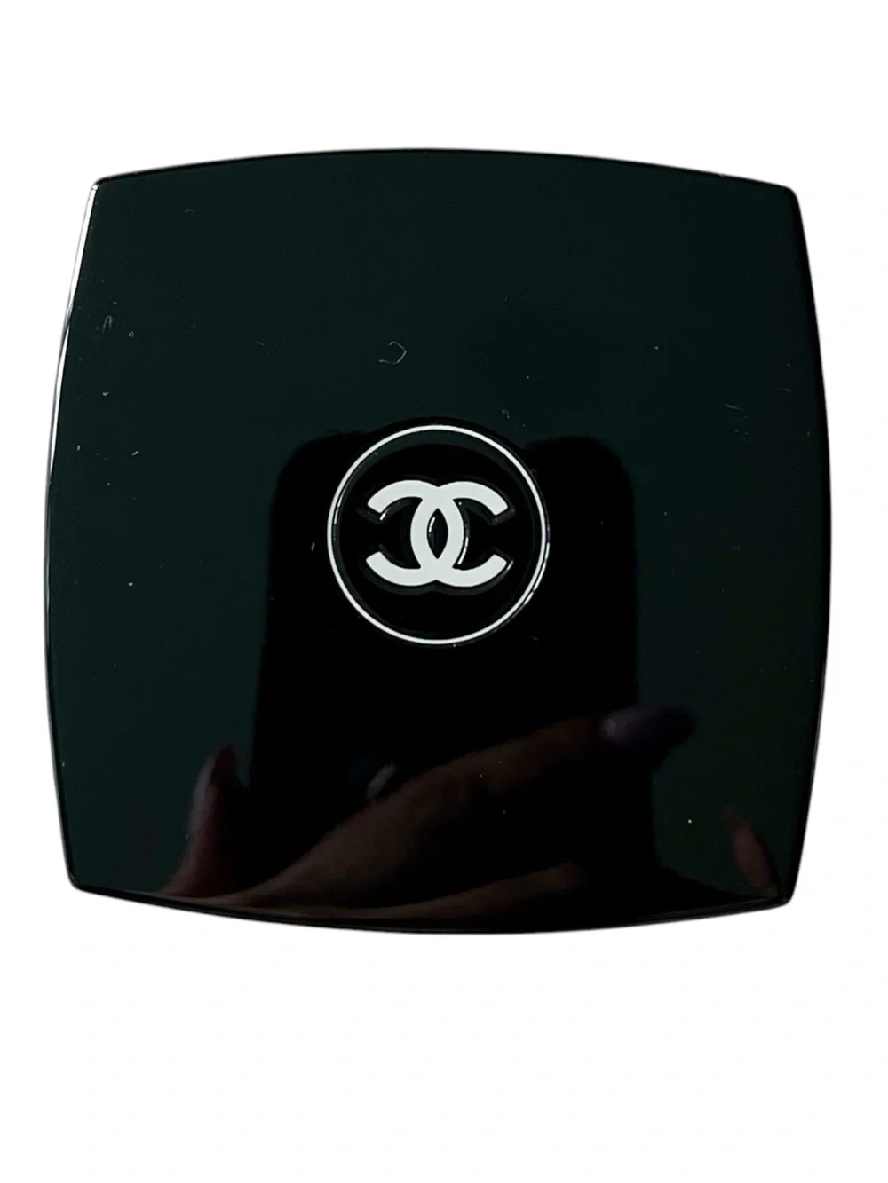 CHANEL authentic joues